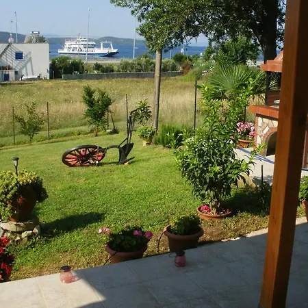 Xerxis Hill/chalkidiki τρυπητή χαλκιδικής *