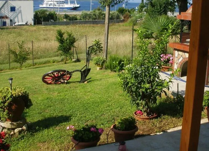 Xerxis Hill/chalkidiki τρυπητή χαλκιδικής *